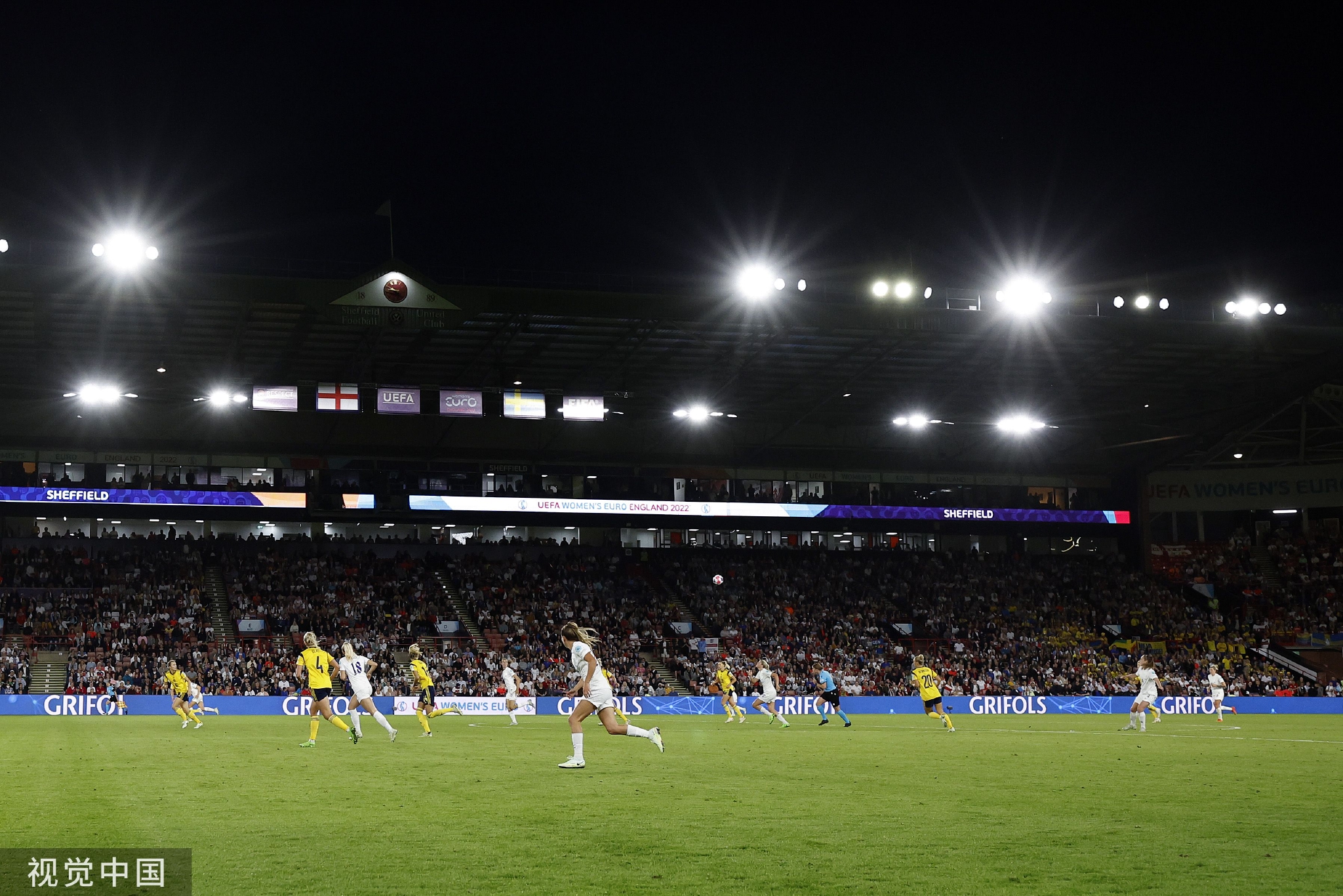 全场观众瞬 全场观众瞬