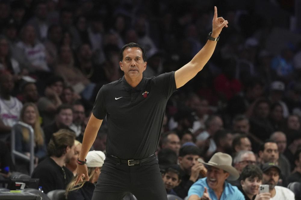 具吸引力 具吸引力