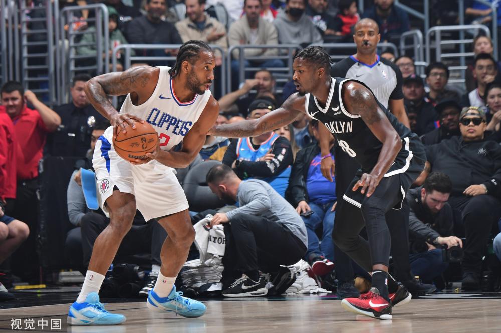 并且在比赛 并且在比赛