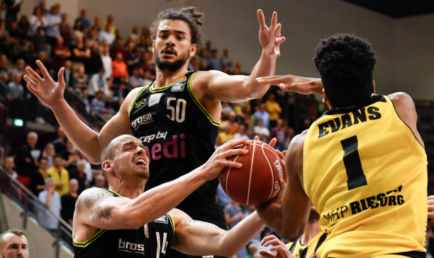 更高的排名 更高的排名