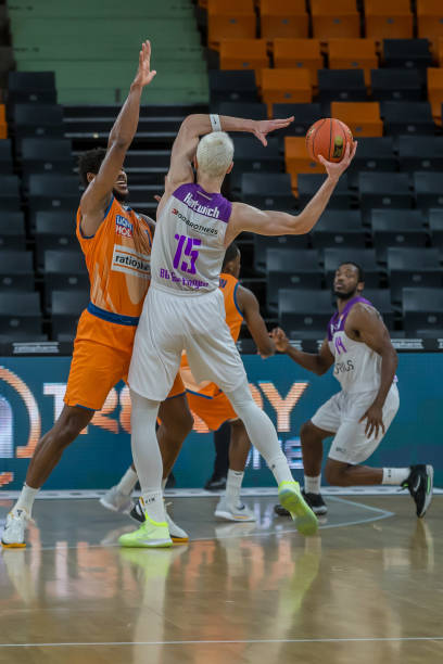 供了一个展 供了一个展